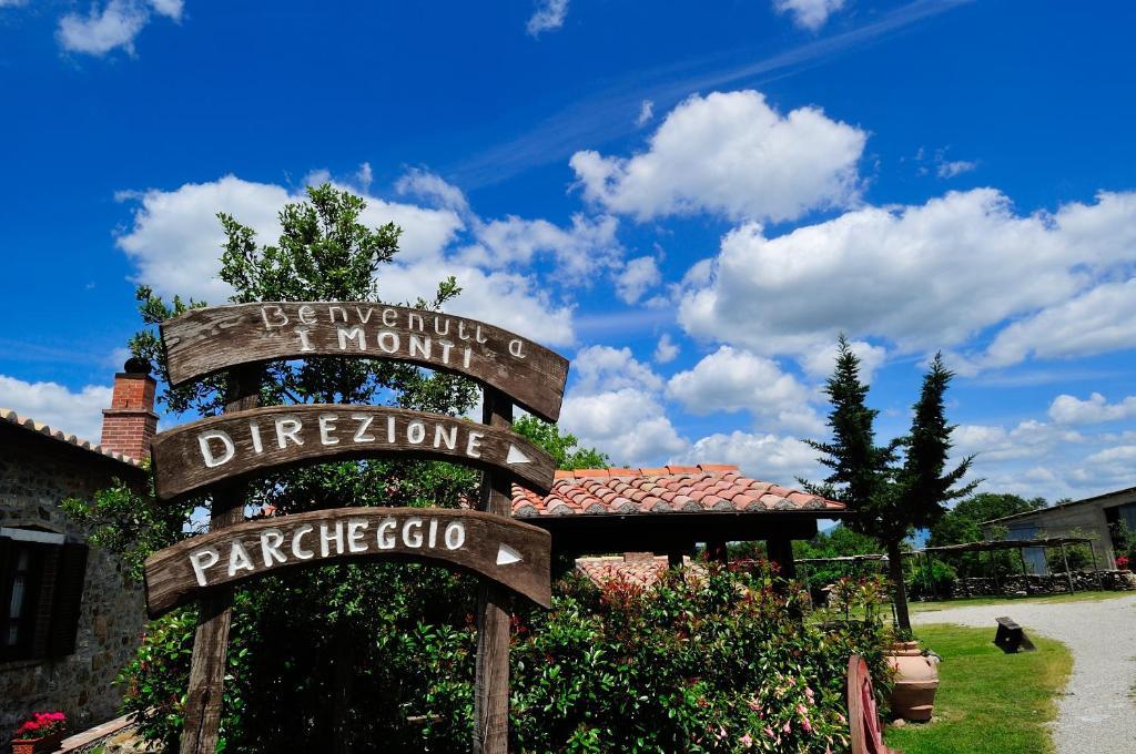 Agriturismo I Monti Semproniano ภายนอก รูปภาพ