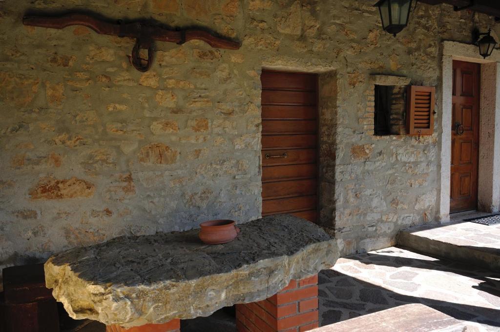 Agriturismo I Monti Semproniano ภายนอก รูปภาพ